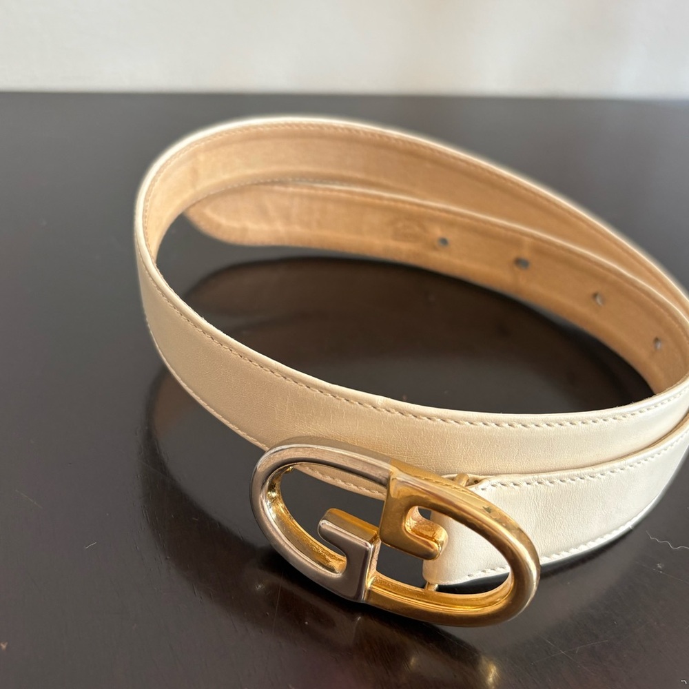 Vintage Gucci leather belt